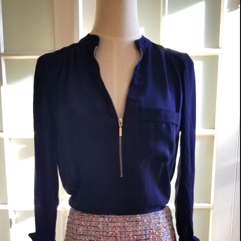 Blouse top